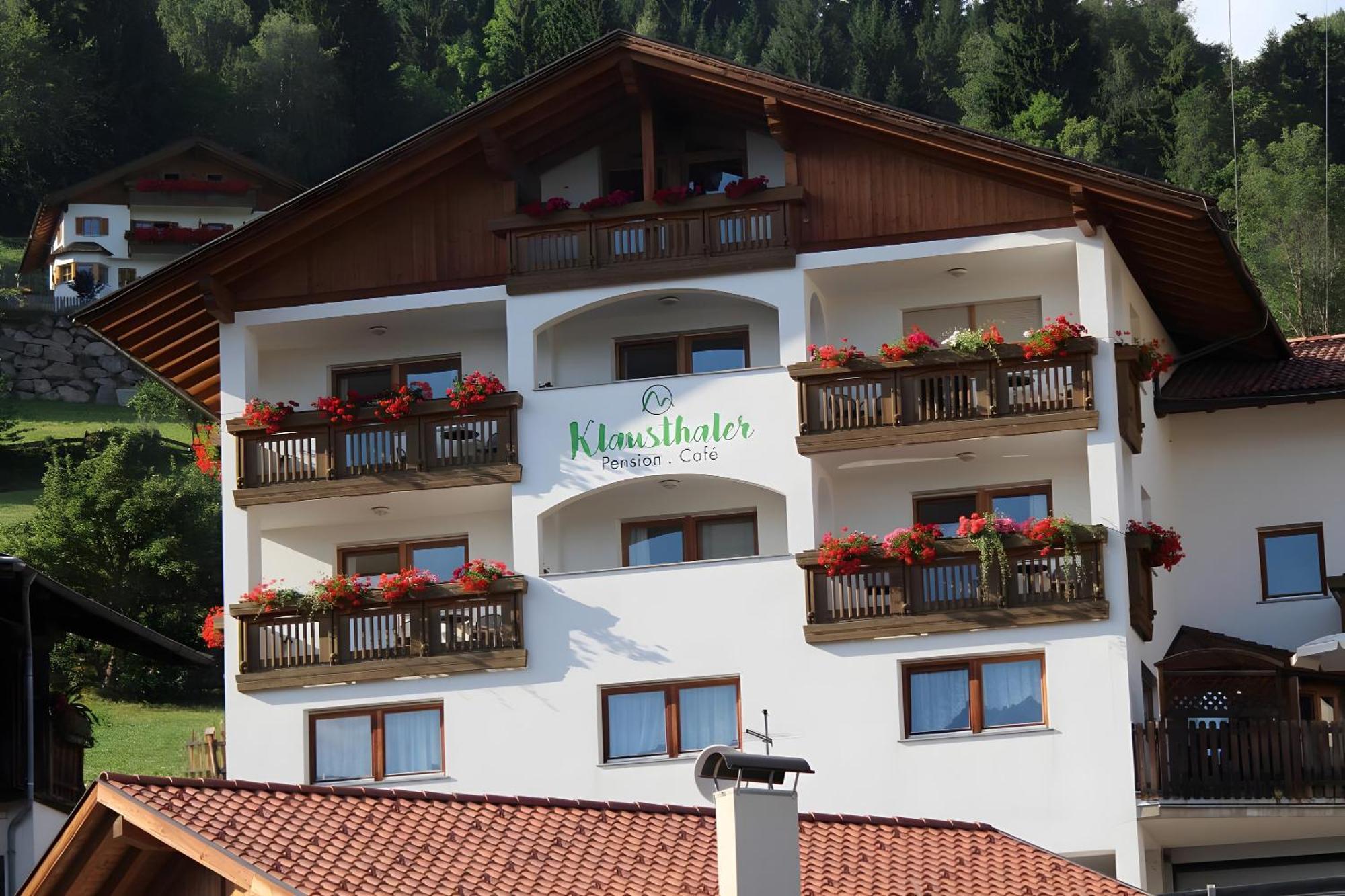 Pension Klausthaler เมลตินา ภายนอก รูปภาพ